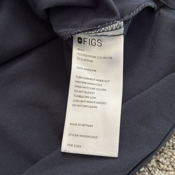 FIGS Rafaela Oversized Scrub Top WXXSW1003 Quiet Navy Women's Size XL - Picture 3 of 6